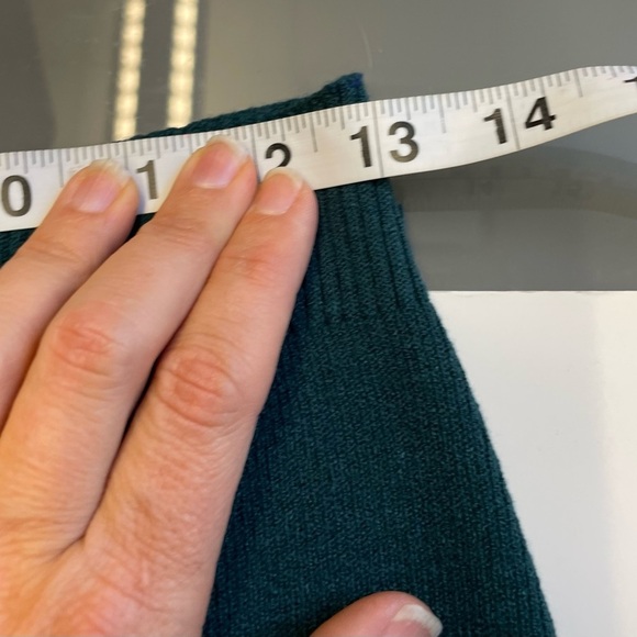 Minasmalha stretchy pencil below the knee emerald green skirt womem's size M - Picture 6 of 8